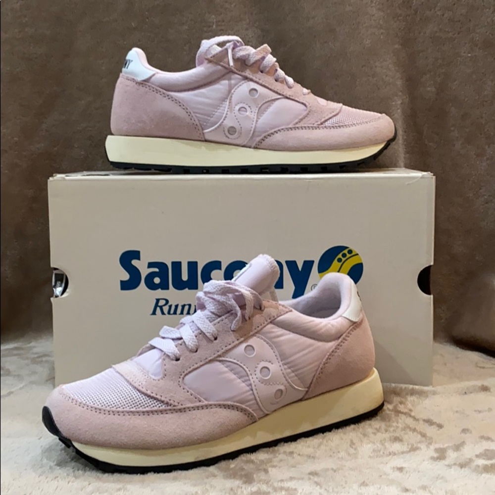Women’s Lilac Saucony Sneakers